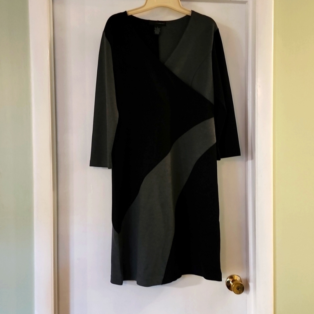 Black and Gray dress with 3/4 sleeves by GraceElements size L